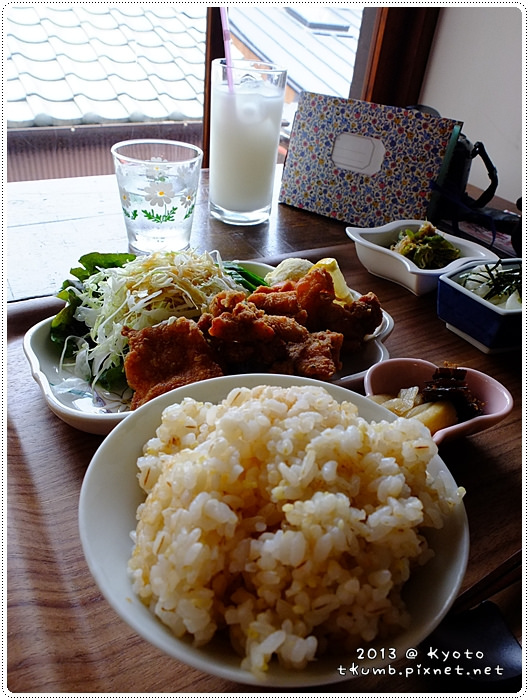 iyasaka食堂 (15).jpg
