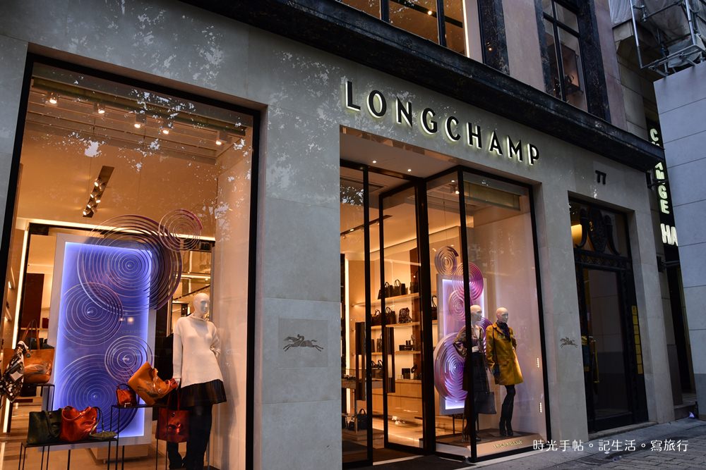 Longchamp 1